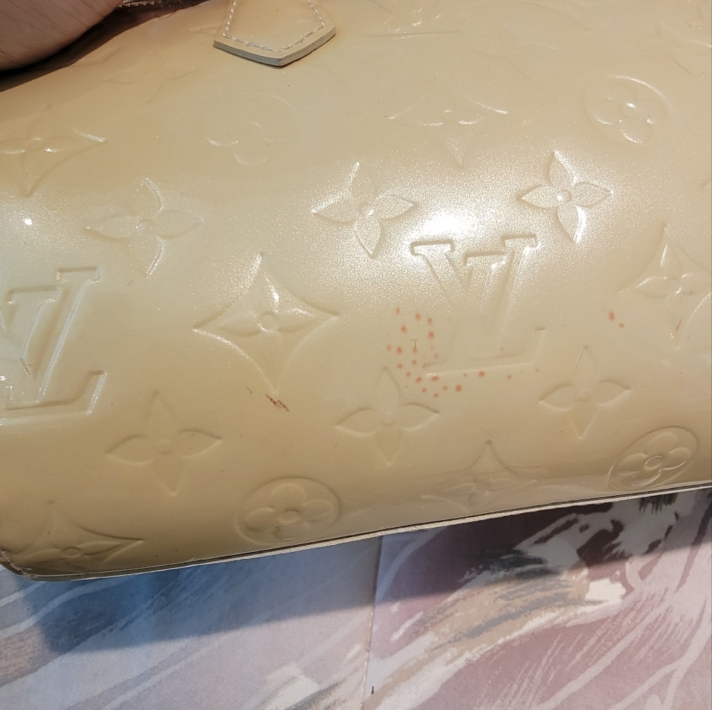 Louis Vuitton Beige Sherwood Monogram Satchel Handbag - Picture 2 of 14